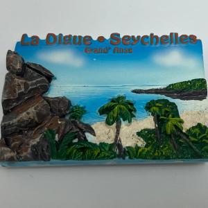 RESIN MAGNET GRAND' ANSE_02