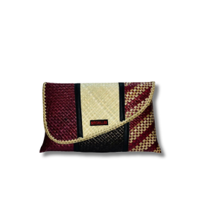 ART 2 CRAFT -STRAW PURSE