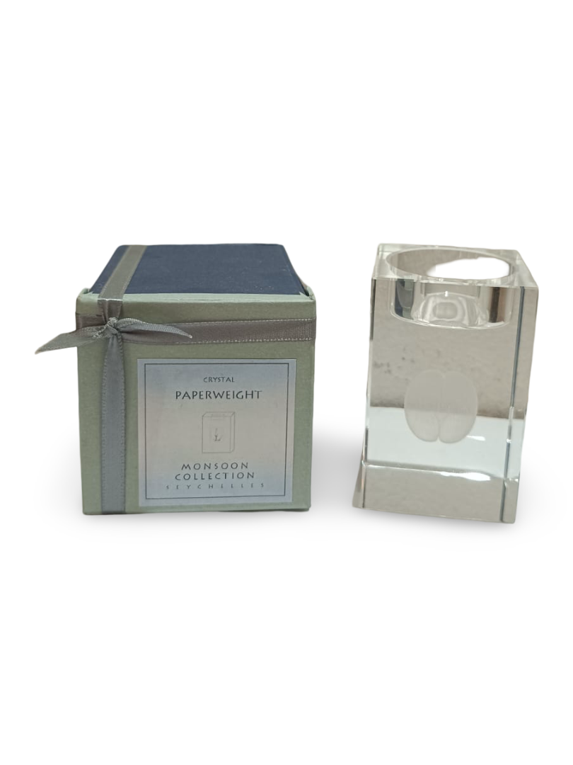 N.POINT - PAPERWEIGHT CANDLE